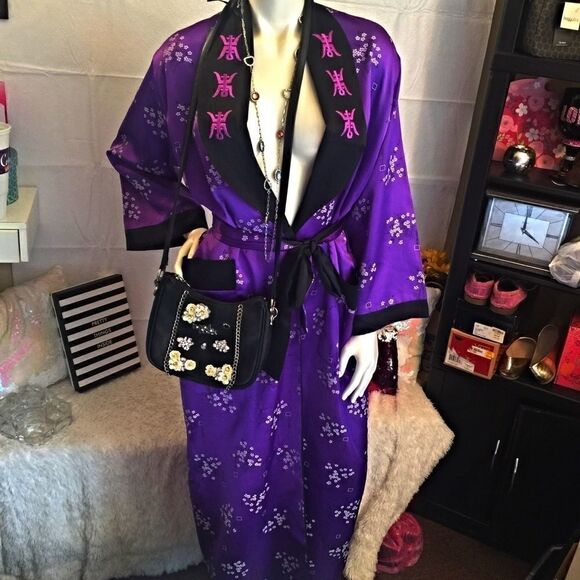 Worthington Cowhide Leather Bag! Hard Rock design - Picture 2 of 5